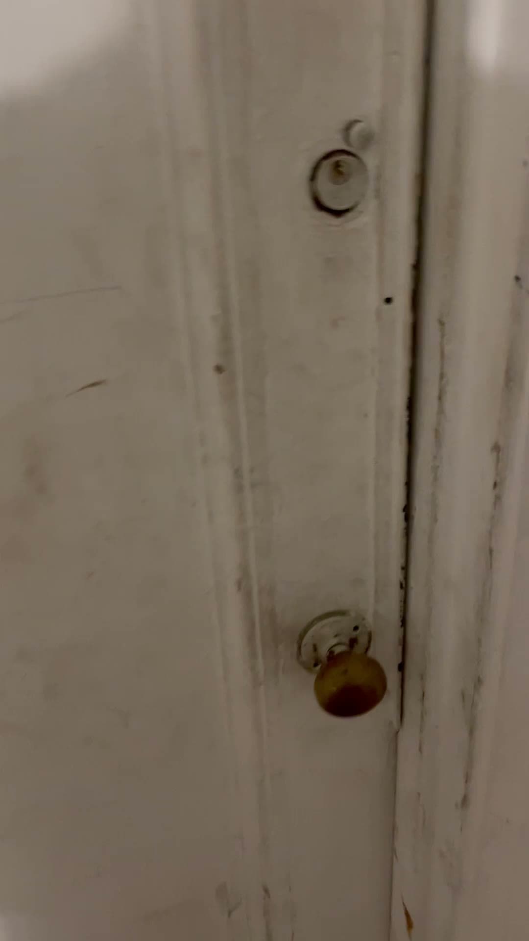The downstairs door at 18 Gay Street still unlocked, July 2, 2023