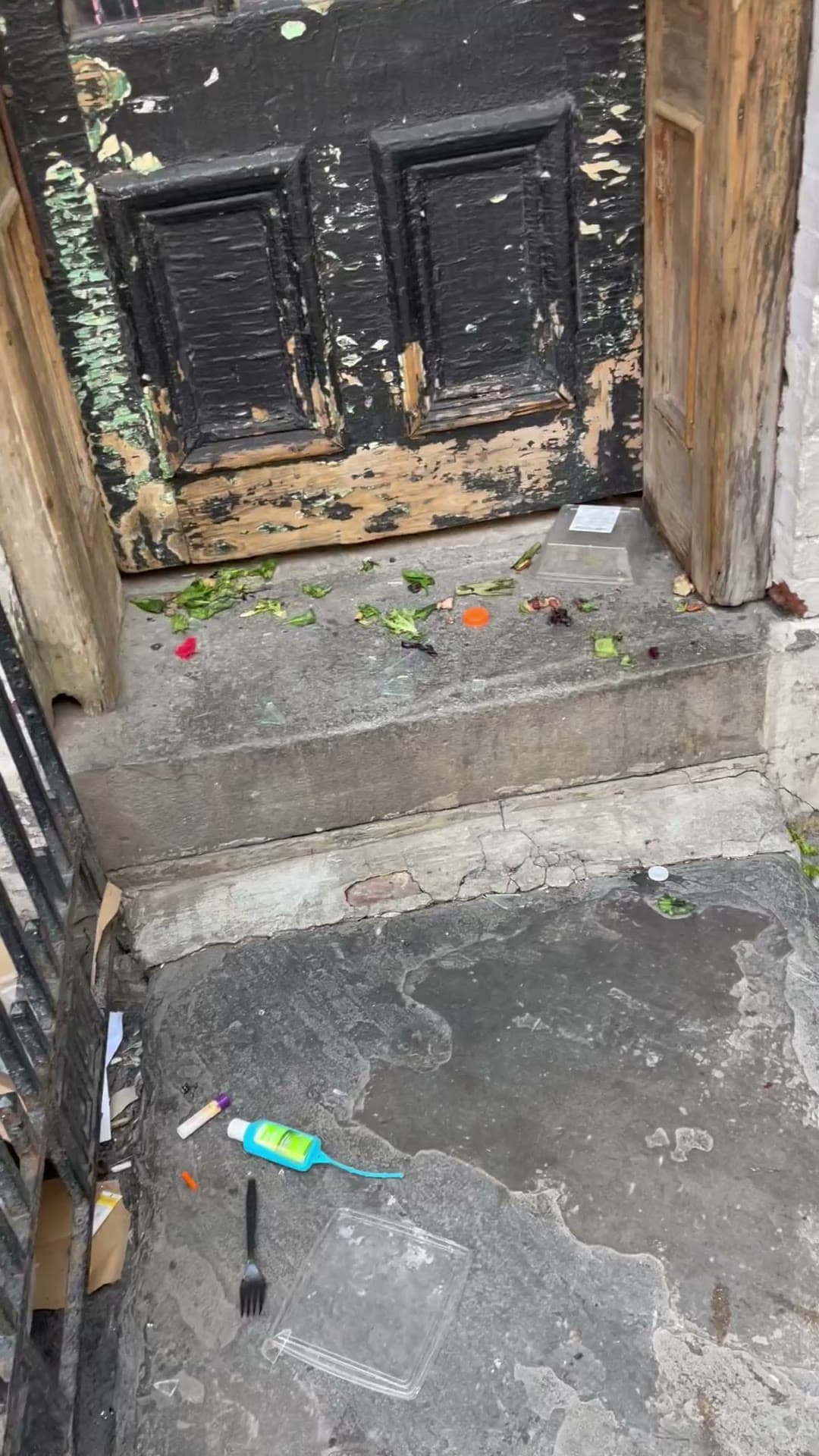 Still from a video of another attempted break-in at 18 Gay Street, April 8, 2024